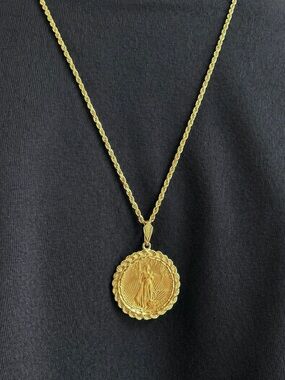 1988 1/4 oz American Gold Eagle Coin Pendant Necklace 14K Gold Chain 22g